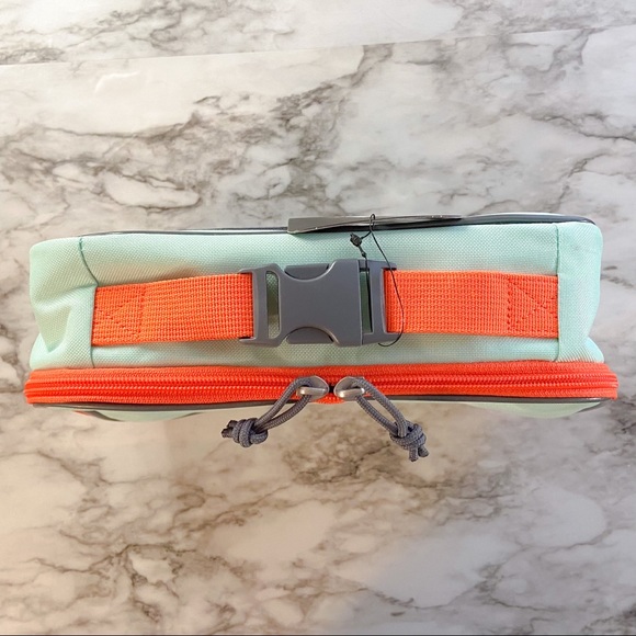 SOLD Adidas Foundation Insulated Lunch Bag Mint / Coral - Picture 6 of 7